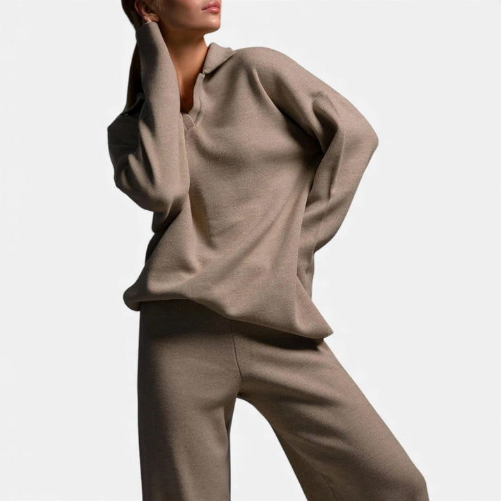 Charles Maison | Women’s Cashmere-Feel Polo Lounge Set with Elegant Knit Detail