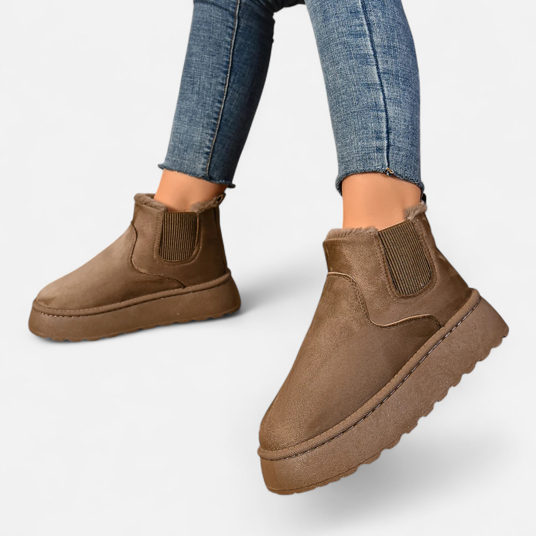 Maison Dresson | Women’s Short Plush Platform Ankle Boots