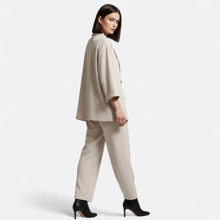 Charles Maison | Women’s Wrinkled Suit Jacket & Pants Set – Sculpted Autumn Elegance