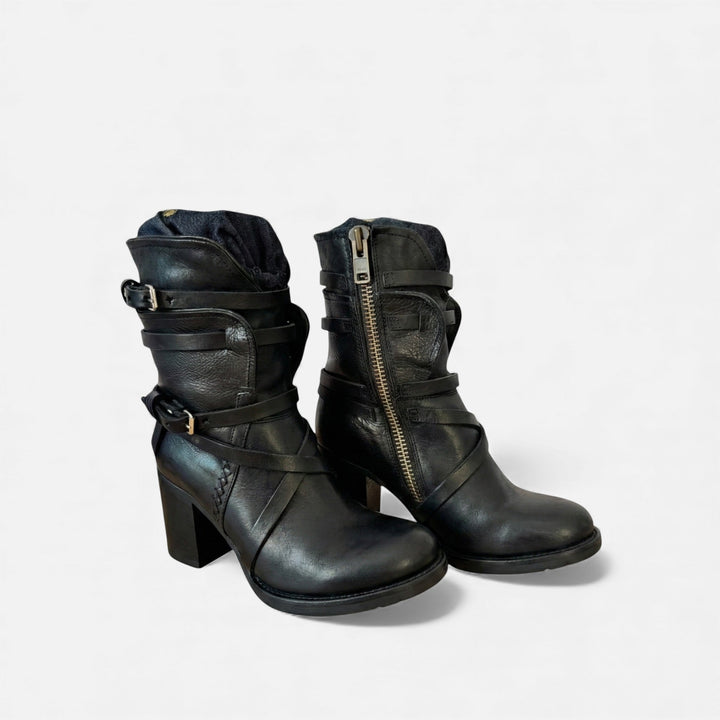 Charles Maison | Women’s Leather High-Knee Boots – Winter Heritage Elegance