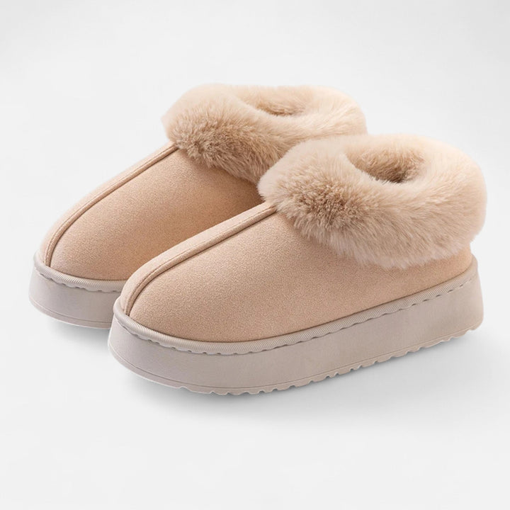 Charles Maison | Women’s Faux Fur Winter Slippers
