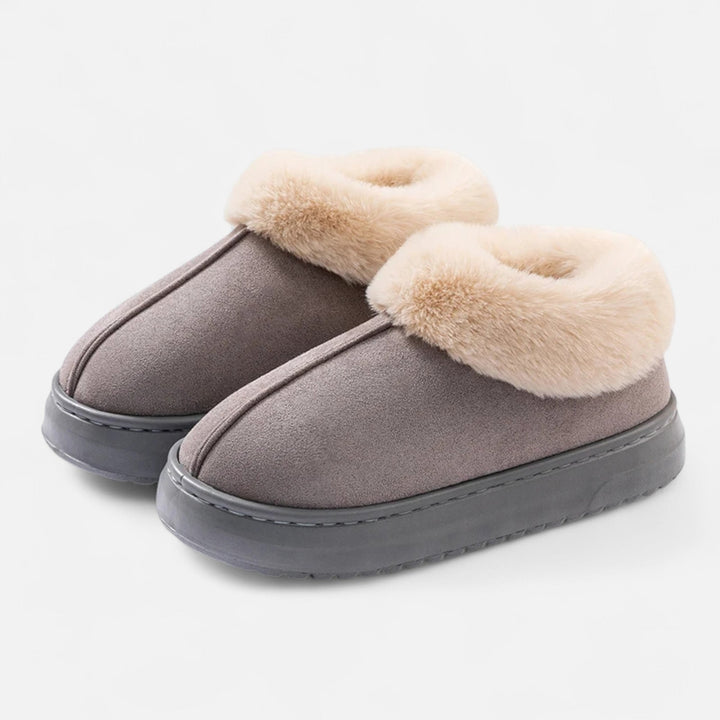 Charles Maison | Women’s Faux Fur Winter Slippers