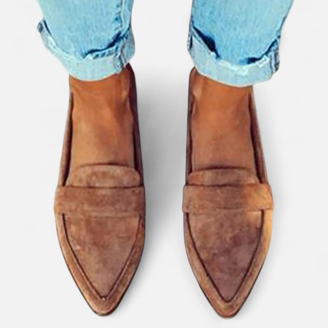 Charles Maison | Women’s Retro Pointed-Toe Loafers