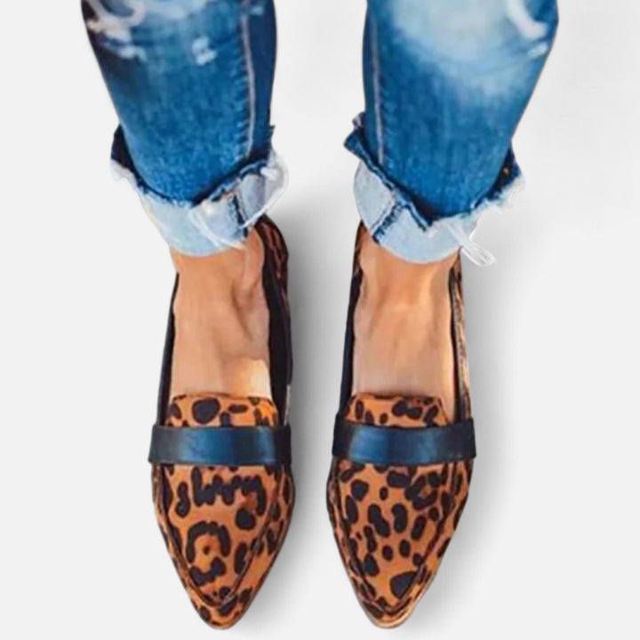 Charles Maison | Women’s Retro Pointed-Toe Loafers